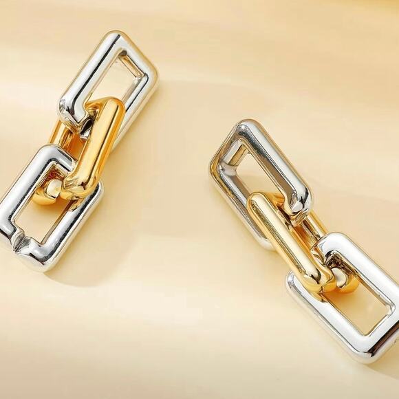 Chunky Gold and Silver Chain Link Earrings - Picture 1 of 1